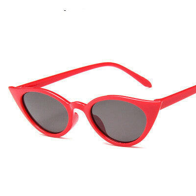 Sunglasses, cat eyes, lady Red gray